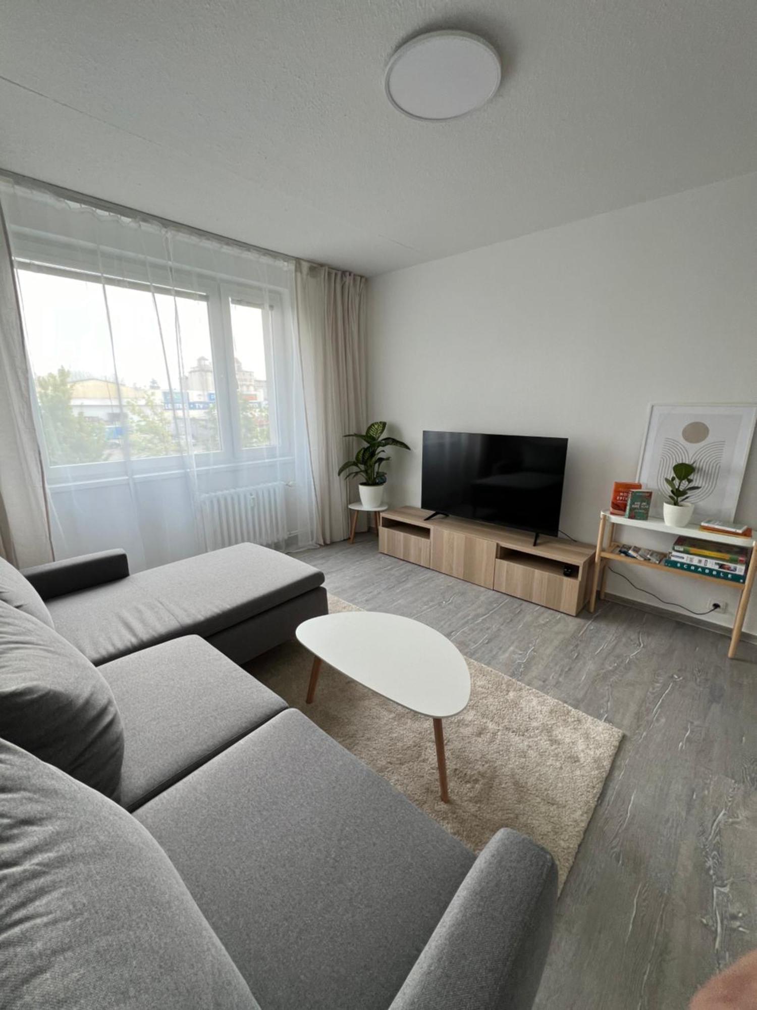 Ren Apartment Znojmo Exterior photo
